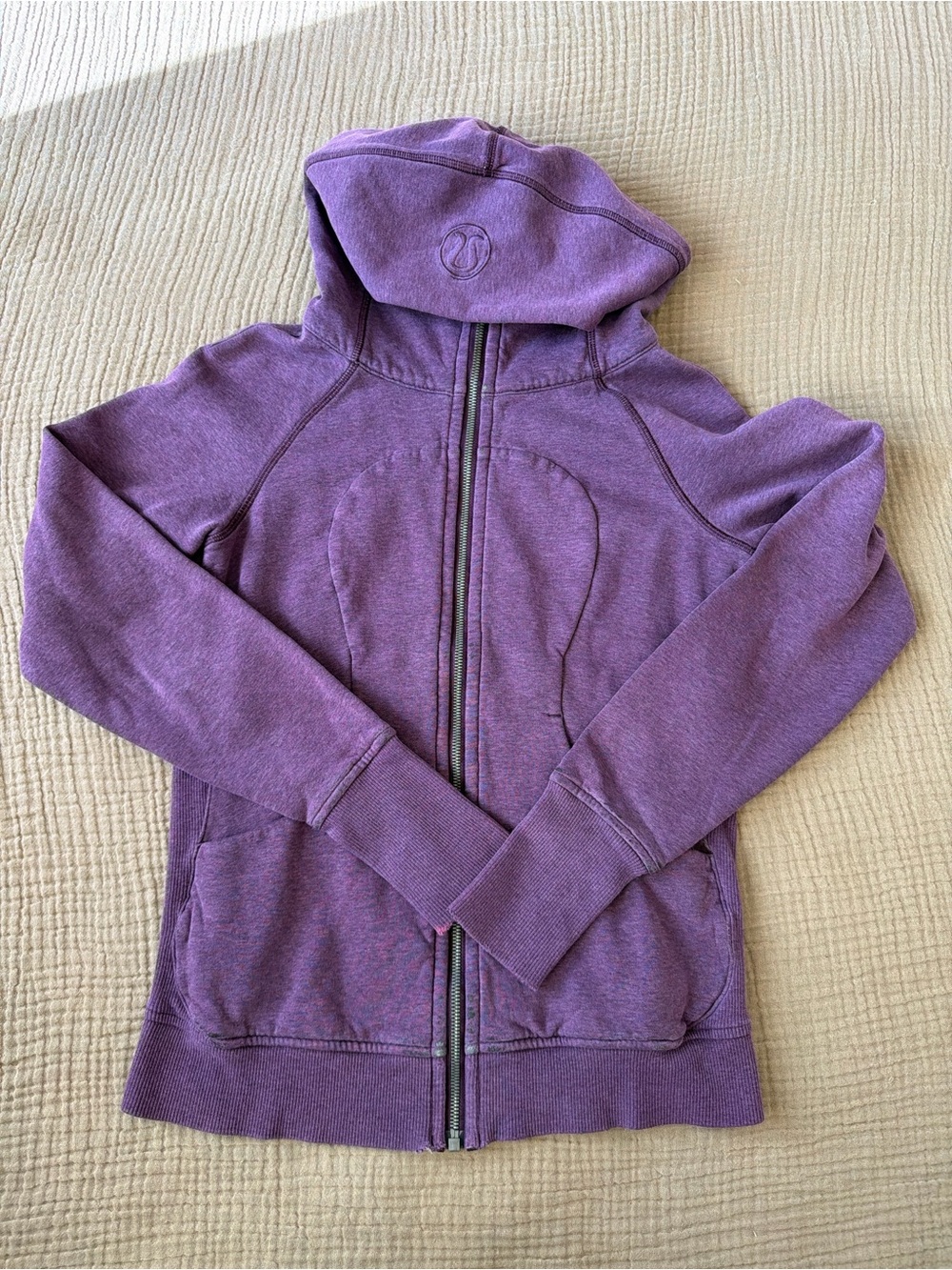 Women’s lululemon